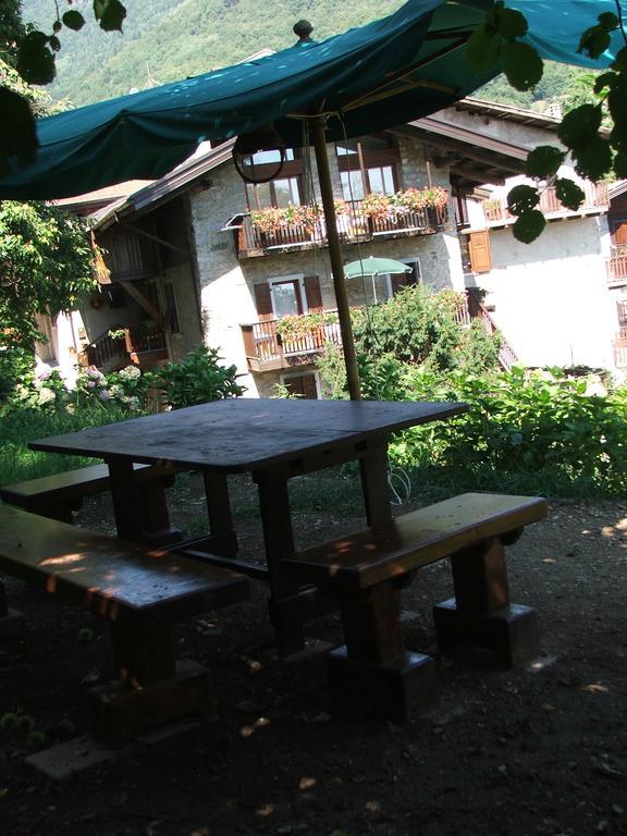 Antica Casa Ortensia Riva del Garda Exterior photo